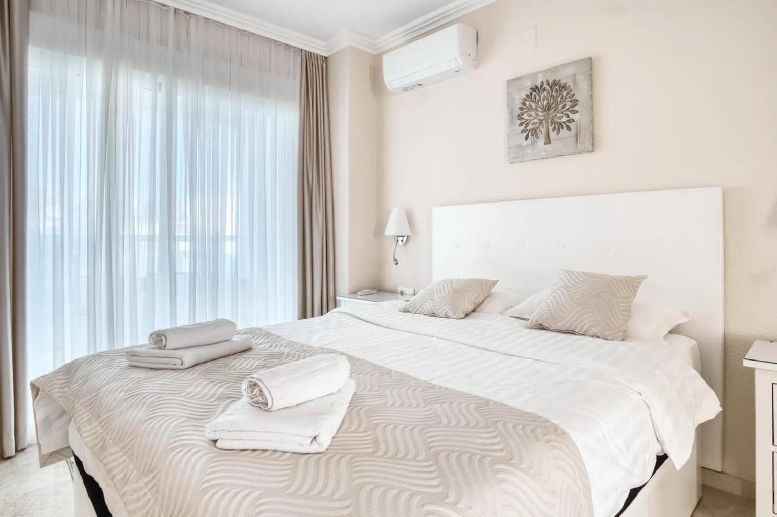 Playa Albir Apartments 알비르 외부 사진