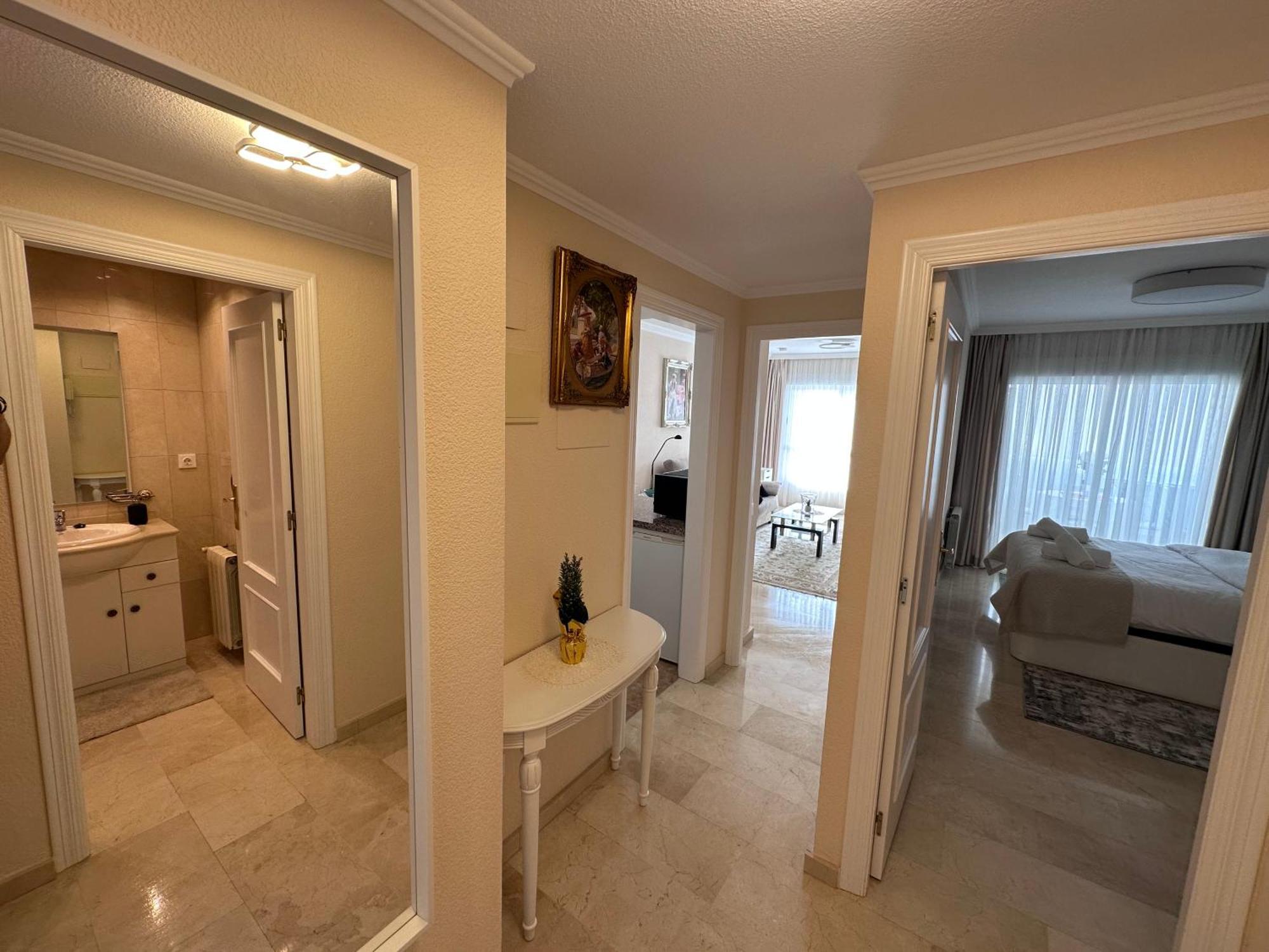 Playa Albir Apartments 알비르 외부 사진