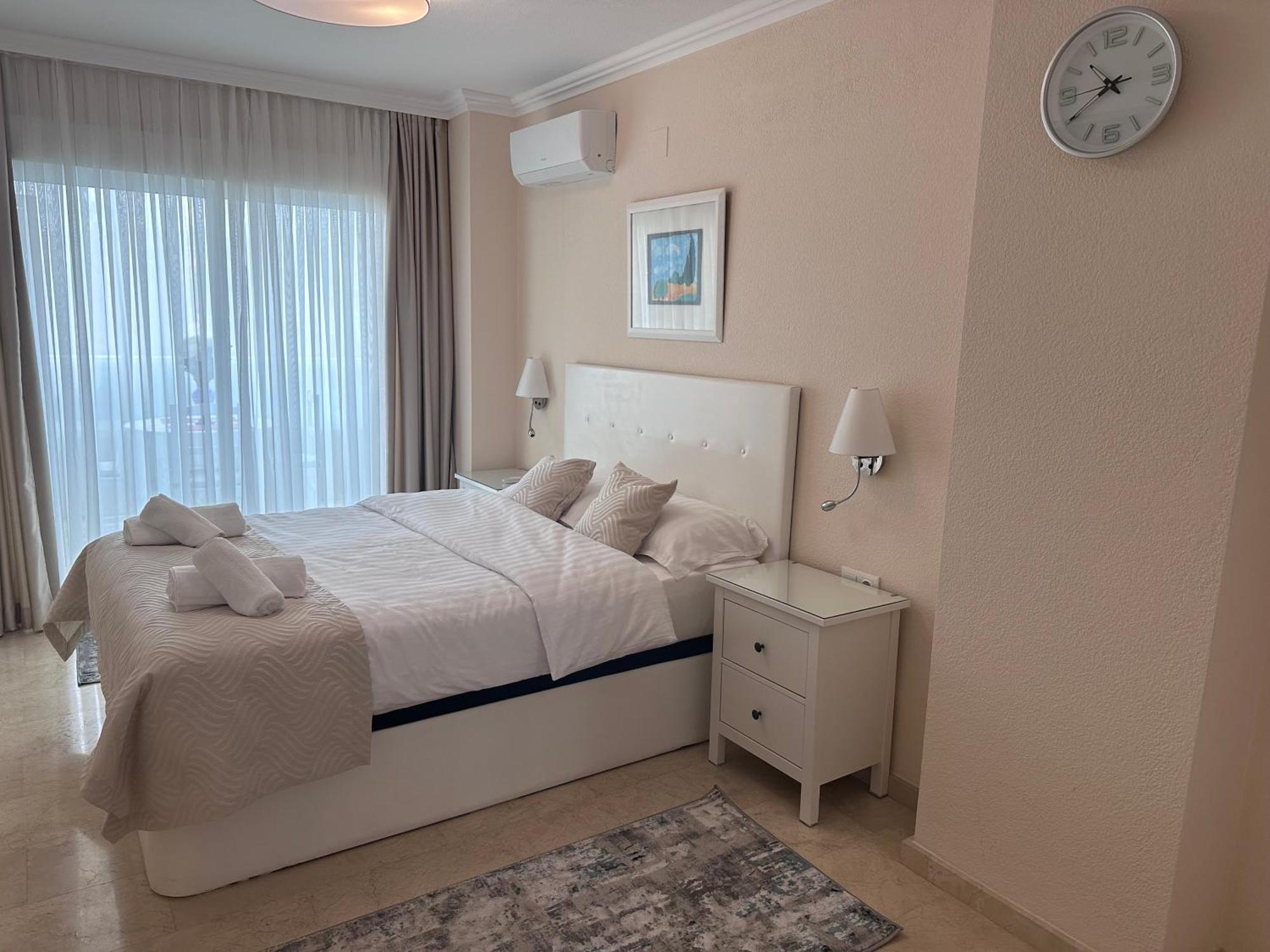 Playa Albir Apartments 알비르 외부 사진